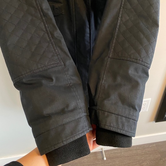 Aritzia Community Warmest Parka - Picture 4 of 6